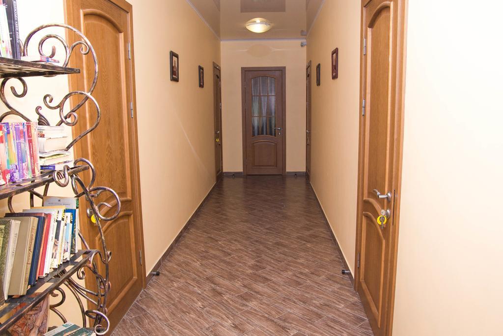 Yuzhniy Dvorik Aparthotel Odesa Exterior foto